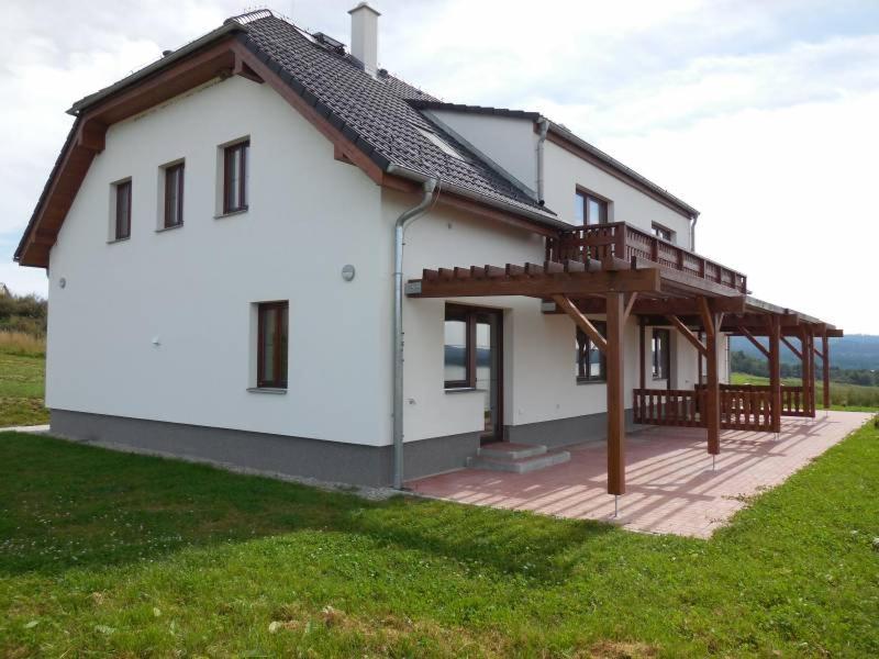 Apartmany Kovadlina 4 Frymburk Exterior photo